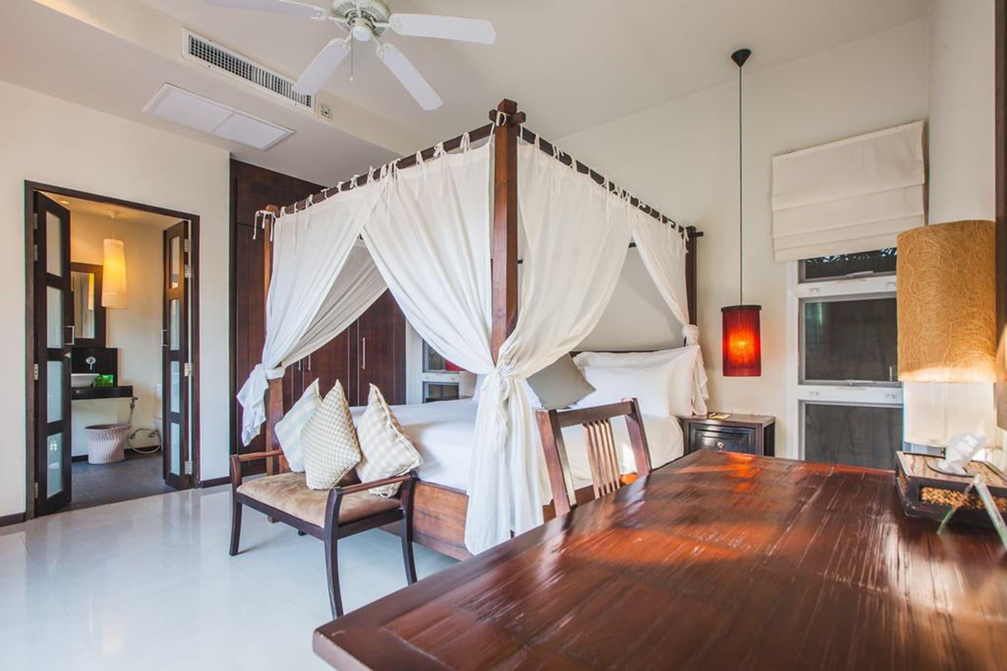 Two Villas Holiday Oriental Style Layan Beach Phuket Bagian luar foto