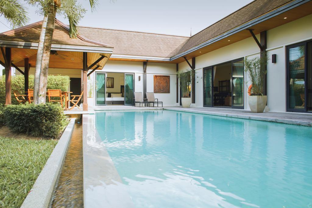 Two Villas Holiday Oriental Style Layan Beach Phuket Bagian luar foto