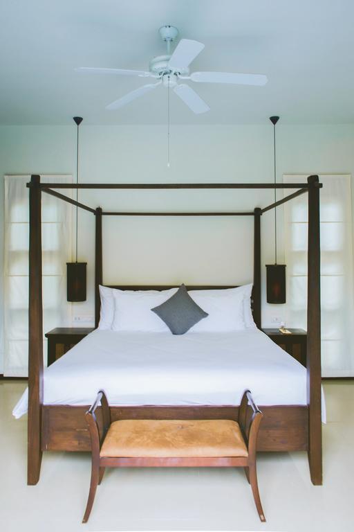 Two Villas Holiday Oriental Style Layan Beach Phuket Bagian luar foto