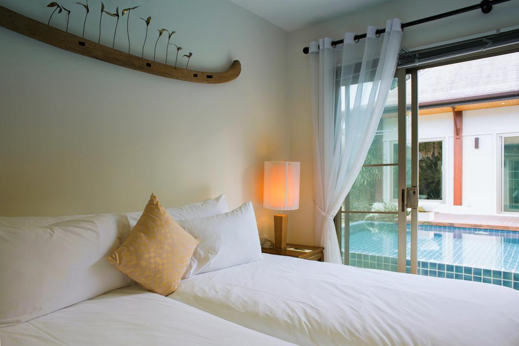 Two Villas Holiday Oriental Style Layan Beach Phuket Bagian luar foto