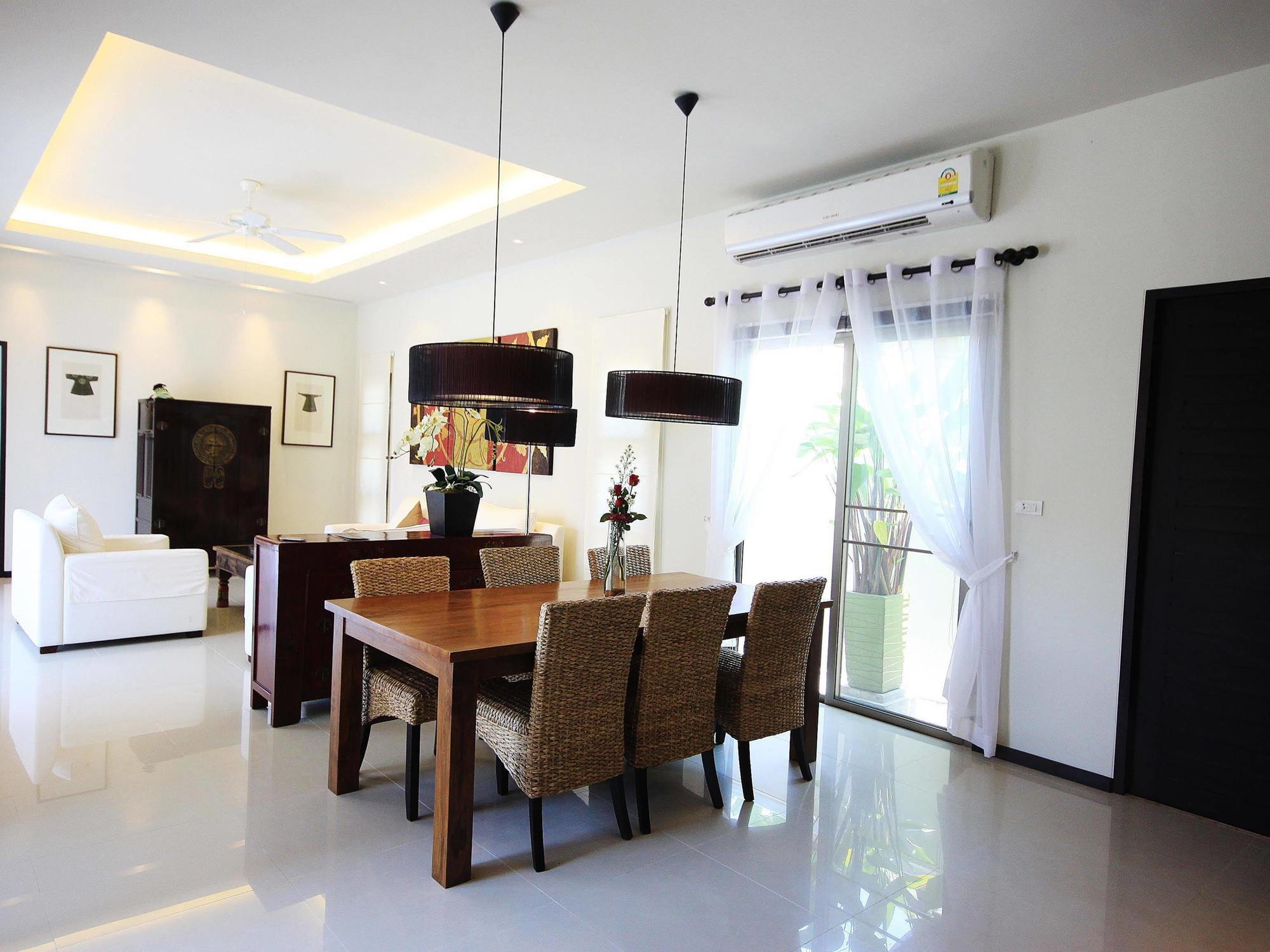 Two Villas Holiday Oriental Style Layan Beach Phuket Bagian luar foto