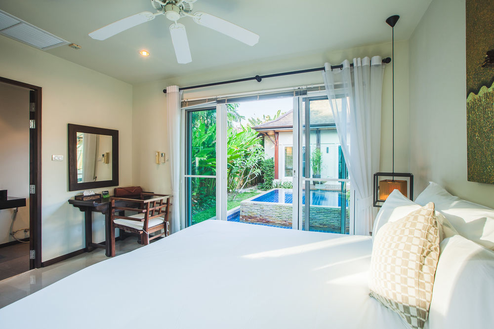 Two Villas Holiday Oriental Style Layan Beach Phuket Bagian luar foto